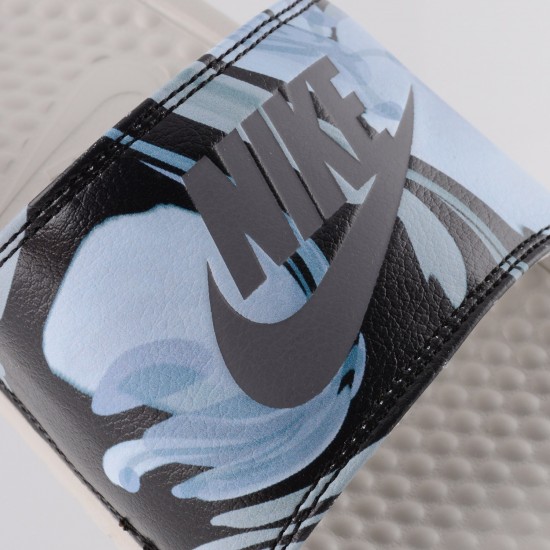 Nike Benassi 618919-015