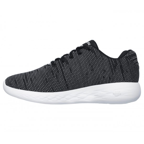 Skechers GOrun 600 Obtain 55066-BKW Skechers GOrun 600 Obtain 55066-BKW