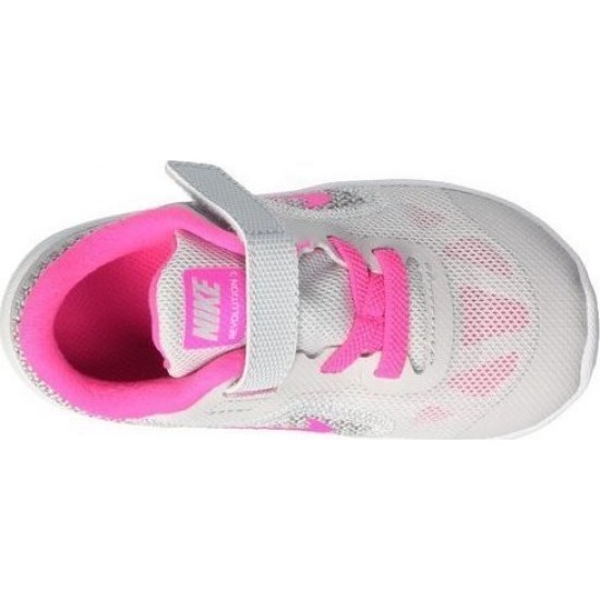 Nike Revolution 3 819418 Nike Revolution 3 819418