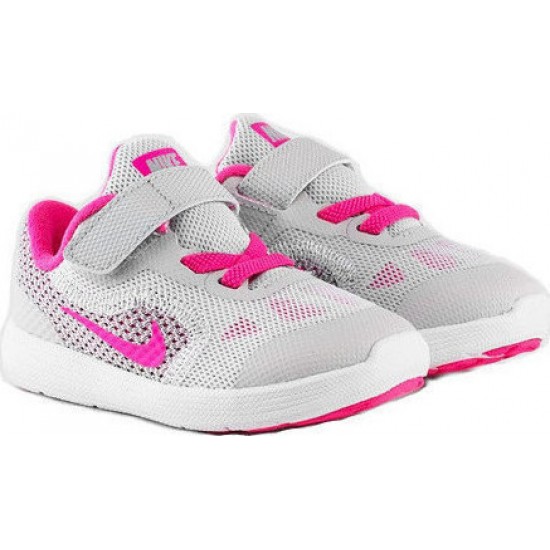 Nike Revolution 3 819418 Nike Revolution 3 819418